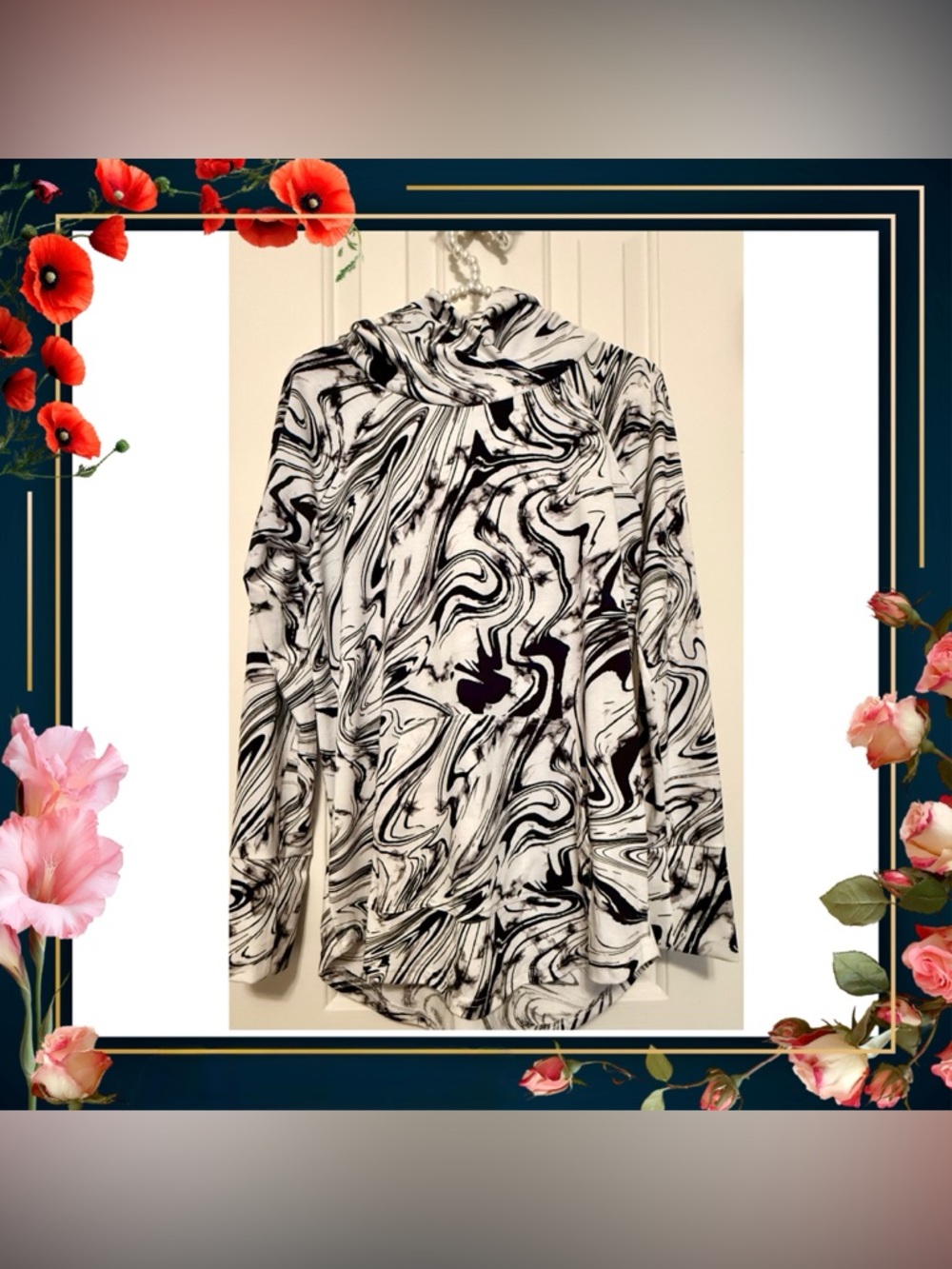 Hoodie - Lularoe Amber hoodie - black white marble lightweight- Small - perfect